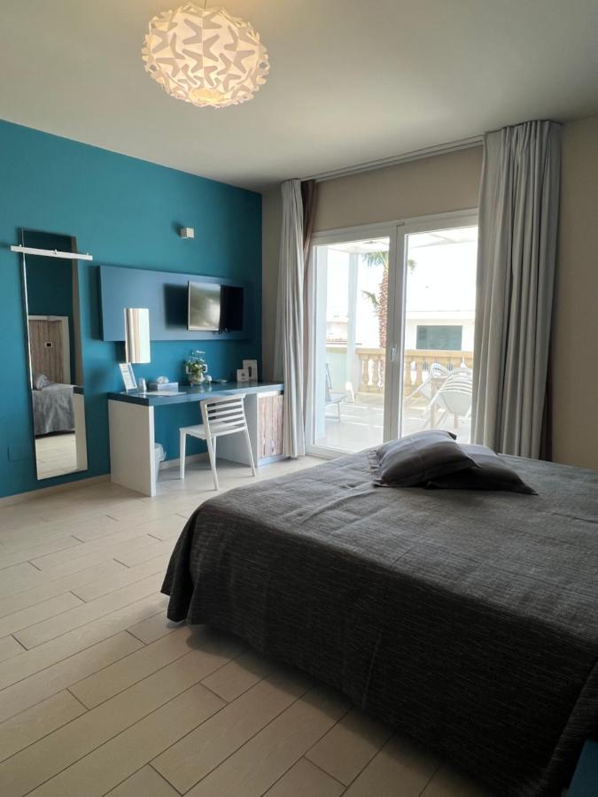 Tabu Hotel Porto Cesareo Exterior foto