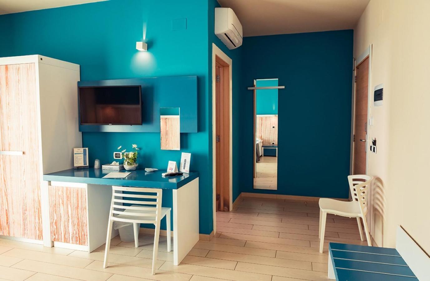 Tabu Hotel Porto Cesareo Exterior foto